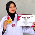 Fridayani Restya Purlinasari, mahasiswi Prodi Hukum Umsida yang berhasil meraih juara 1 dalam ajang Taekwondo Indonesia Expo Battle Piala DPR RI yang digelar pada 28-31 Agustus 2025 lalu di Purwokerto, Jawa Tengah. (Foto: Dok. Umsida)