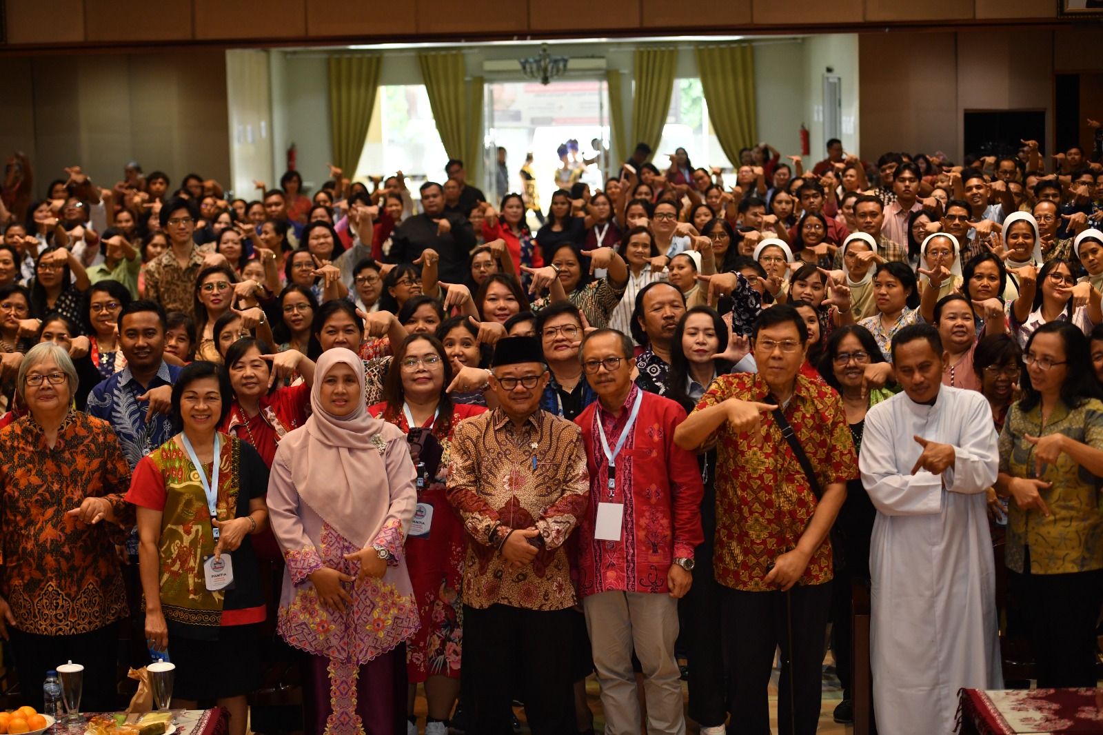 Guru Katolik Jakarta Barat Dukung Program Kemendikdasmen, Mu’ti Tegaskan Pendidikan Bermutu untuk Semua