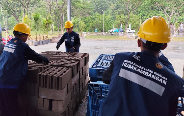 Warga Binaan Nusakambangan Olah Limbah PLTU Jadi Sumber Penghidupan Baru