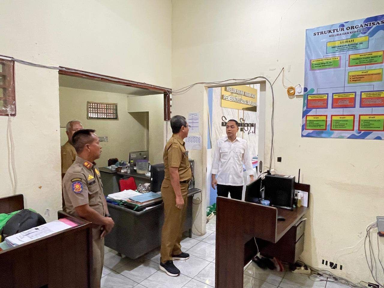 Eri Cahyadi Tegur Pegawai Kelurahan yang Kedapatan Lakukan Pungli