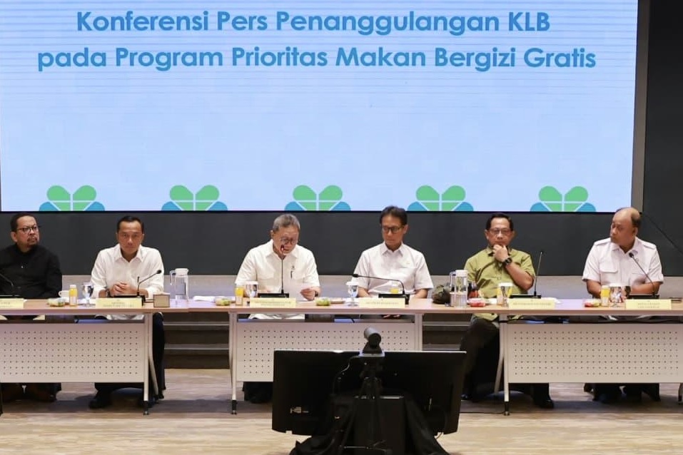 Zulhas Tutup Sementara Dapur MBG Bermasalah, SPPG Wajib Kantongi Sertifikat Laik Higiene