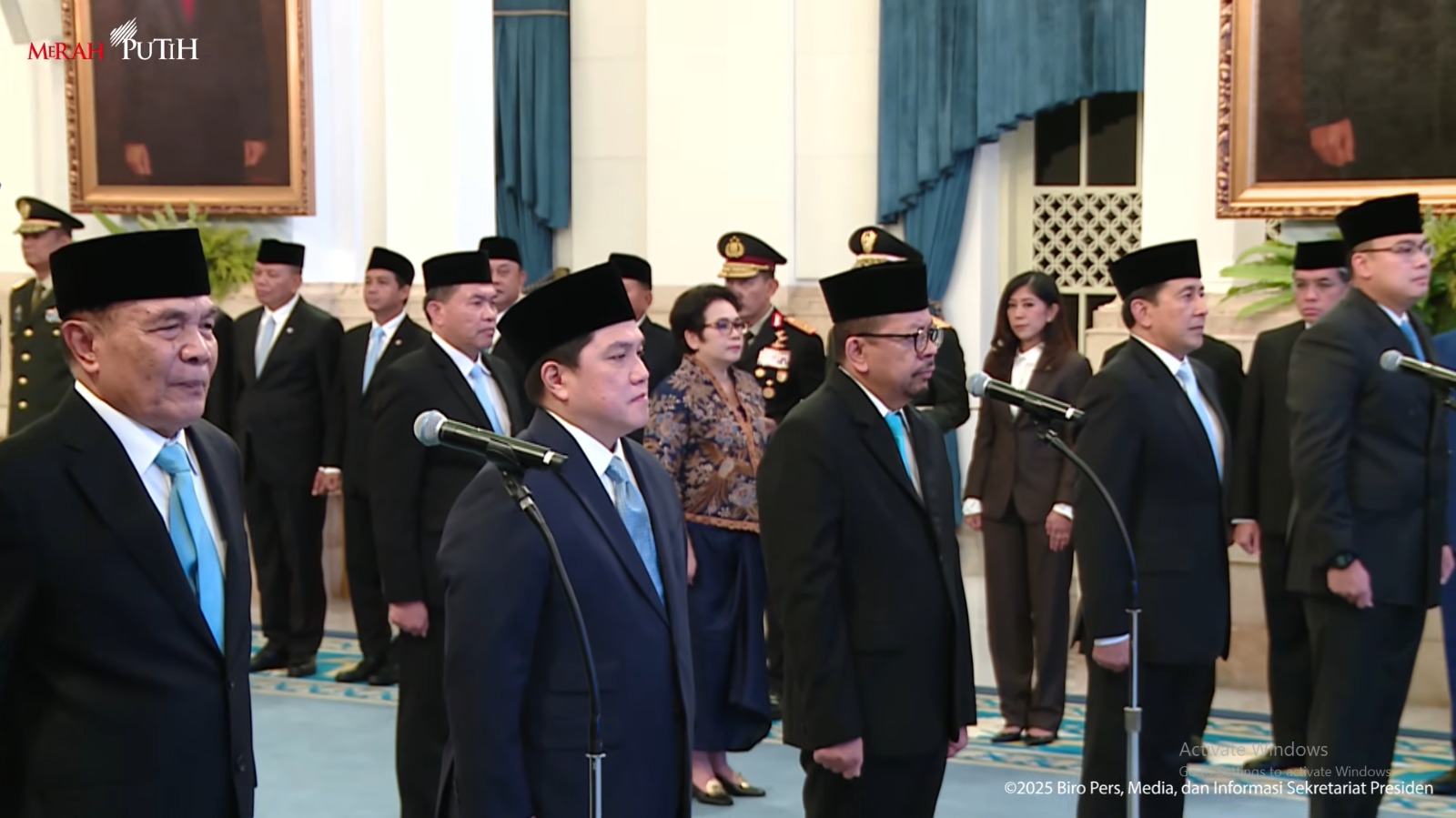 Prabowo Lantik Djamari Chaniago sebagai Menko Polkam, Erick Thohir Geser Jadi Menpora