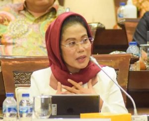 DPRD Jatim Kritisi Ketimpangan BPOPP Sekolah Negeri dan Swasta, Sri Untari: Harus Setara