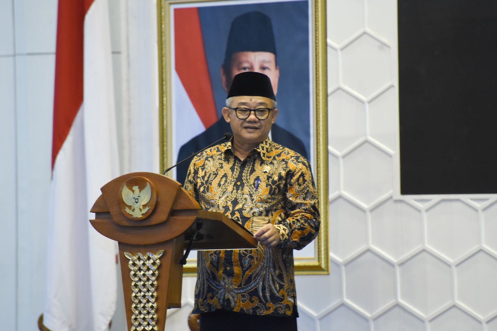 Tingkat Pengenalan Menteri Abdul Mu’ti Cuma 45,0 Persen, Survei P3M-UI Catat Kepuasan Publik Kemendikdasmen Tembus 89,8 Persen
