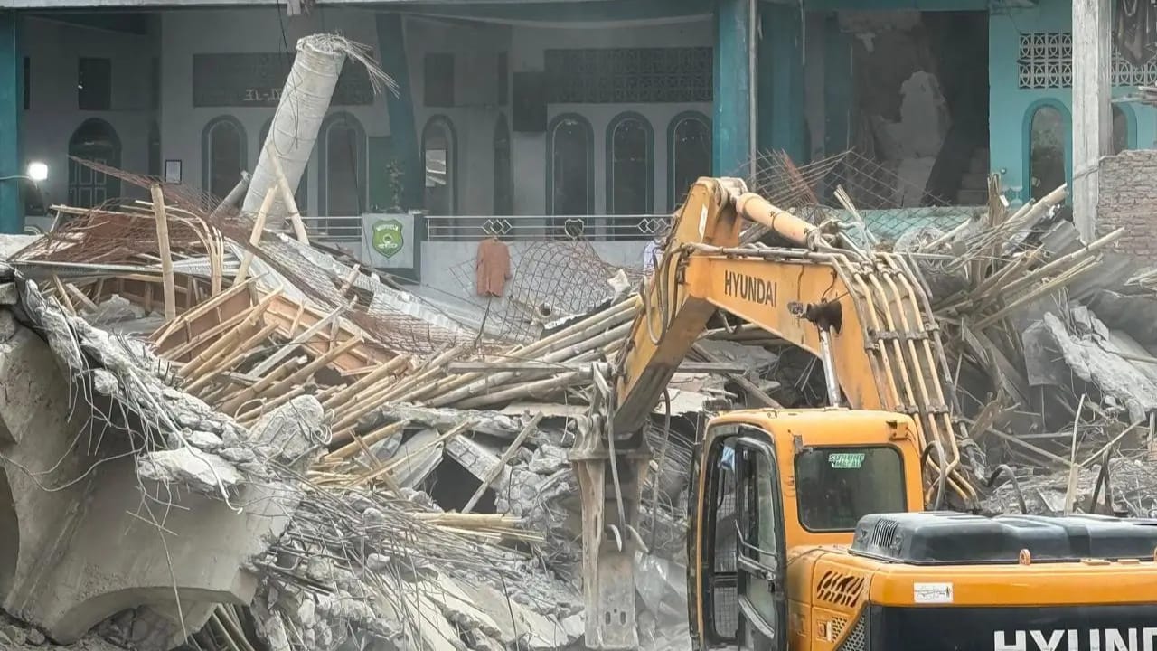 Operasi Pencarian Ditutup, Ketua Alumni Ponpes Al Khoziny Minta Maaf: Kami Yakin Mereka Husnul Khotimah