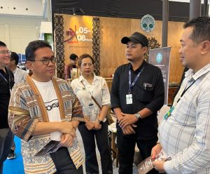 Mosaik Nusantara Curi Perhatian di TEI 2025, Disambangi Mendag hingga Atdag Moskow