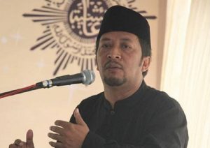 Fitnah Pesantren: Desakralisasi Pesantren