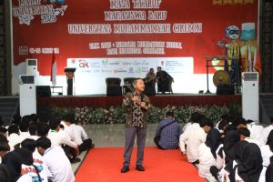 Wamendikdasmen Fajar Riza Ul Haq Ajak Mahasiswa Muhammadiyah Siap Hadapi Perubahan Zaman