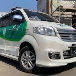 Ambulans membawa jenazah korban keluar dari lokasi ambruknya musala Ponpes Al Khoziny Buduran, Sidoarjo, Jumat (3/10/2025). (Foto: BNPB)