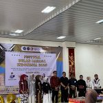 Pengarugerahan juara dalam Lomba Baca Puisi Tingkat Provinsi yang diselenggarakan oleh Ikatan Mahasiswa Program Studi Bahasa dan Sastra Indonesia, Universitas Lampung. (Foto: Dok.)