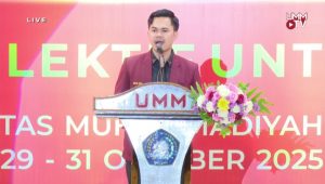 Bahlil Hadiri Tanwir, IMM: Contoh Terbaik Aktivis Hari Ini