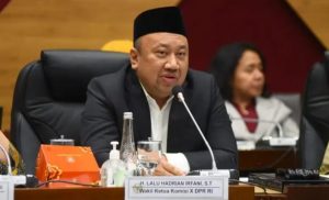 Komisi X DPR: Jaga Adab dan Negeri, Pesantren Harus Setara dalam Revisi UU Sisdiknas