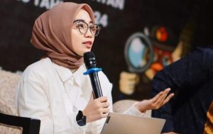 Sentimen Positif Dominasi Pemberitaan Pemerintahan Prabowo–Gibran, tapi di Medsos Sebaliknya