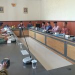 Audiensi PDM Bangkalan dengan Komisi IV DPRD, Dinas Pendidikan, dan BKPSDM, Jumat (10/10/2025). (Foto: Dok. PDM Bangkalan)