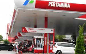 BBM Etanol Siap Masuk Indonesia: Bahlil “Gaspol” Kurangi Impor Minyak