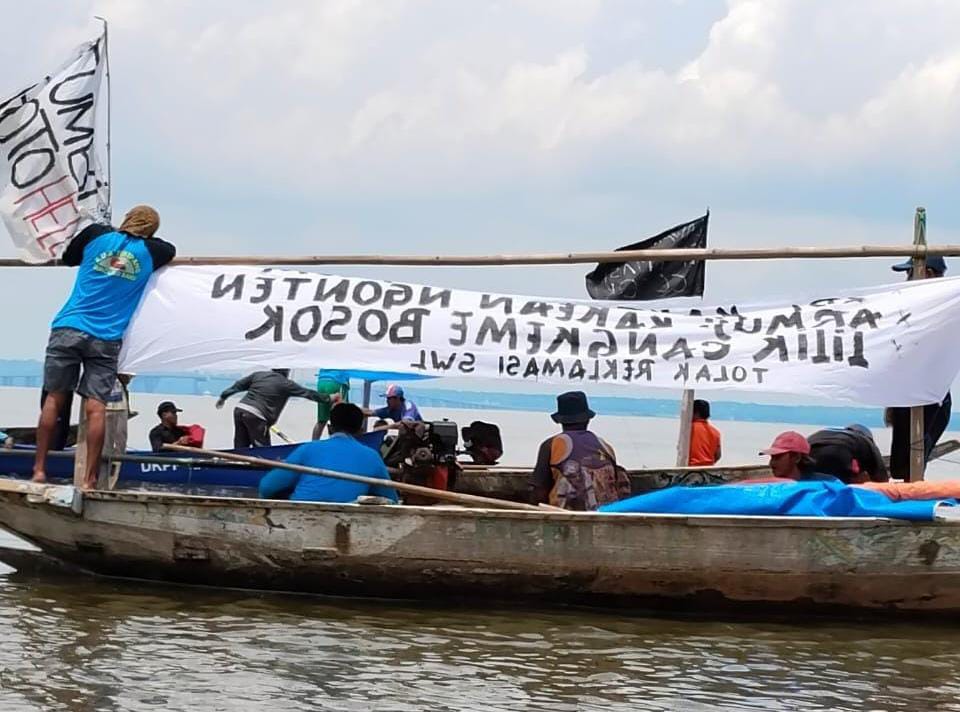 FM3 Adakan Aksi di Laut, Ingatkan Pemerintah Segera Hentikan Proyek SWL