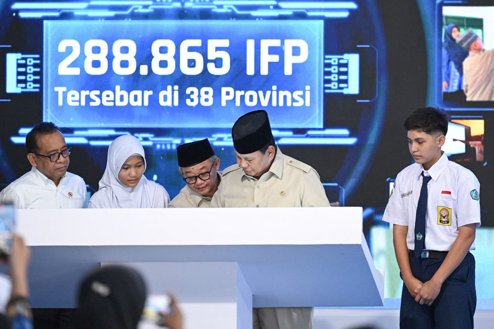 Prabowo Luncurkan Program Digitalisasi Pembelajaran, Langkah Konkret Percepat Transformasi Pendidikan