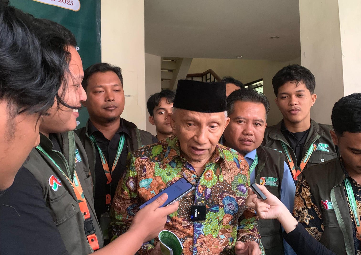 Tanggapan Amien Rais soal Penetapan Gelar Pahlawan untuk Gus Dur dan Soeharto