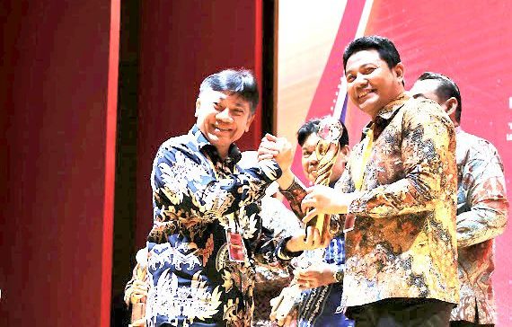 Raih Penghargaan Berkat Inovasi E-Kenda, Bupati Sidoarjo: Kebutuhan Nyata untuk Perbaiki Tata Kelola