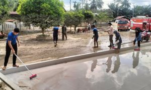 ICMI Aceh Gerakkan Warga Gotong Royong Bersihkan Masjid di Lokasi Bencana