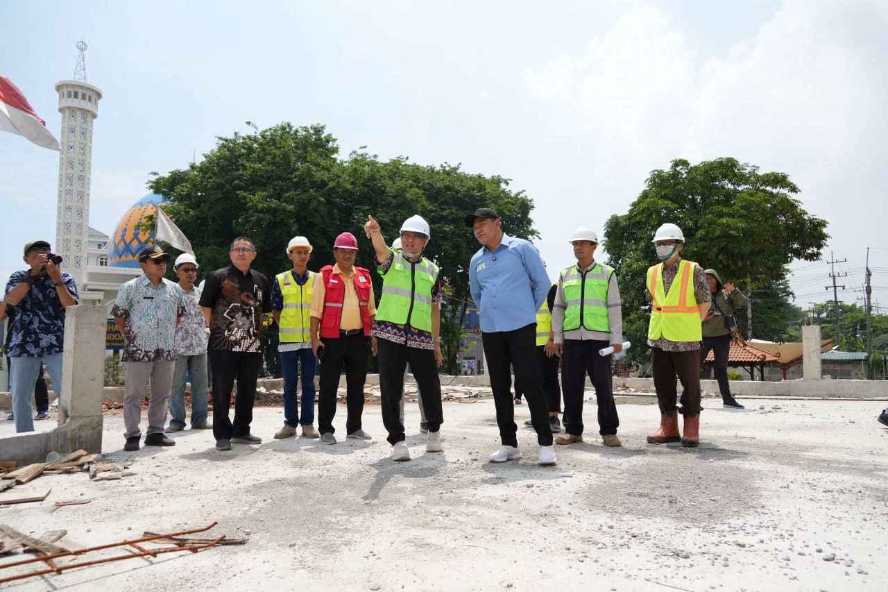 Mengaku Kurang Puas, Bupati Subandi Minta Pengawasan Mutu Pembangunan RSUD RT Notopuro Diperketat