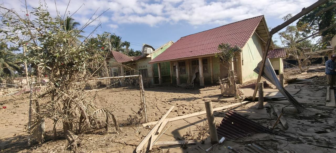 Kemendikdasmen Berikan Tunjangan Khusus Rp32 Miliar PTK Terdampak Bencana, Pencairan Bertahap Desember 2025 – Februari 2026