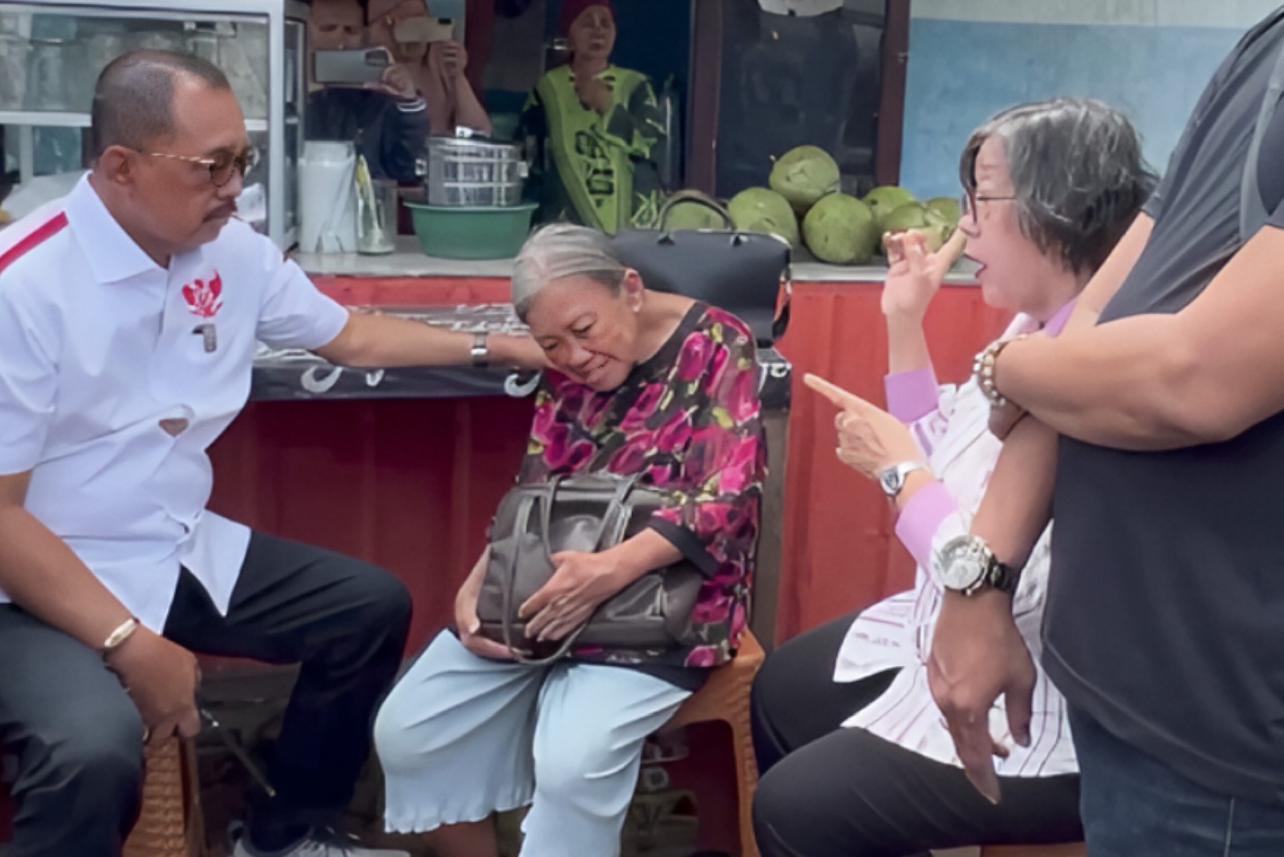 Nenek Elina dan Ormas Madas Jadi Perbincangan Publik, Bagaimana Kronologi Lengkapnya?