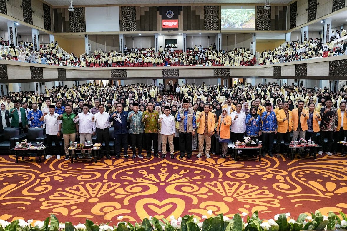 Ribuan Mahasiswa UNP KKN di Daerah Bencana, Cak Imin: Jadi Agen Pemulihan atau Diam Saja?