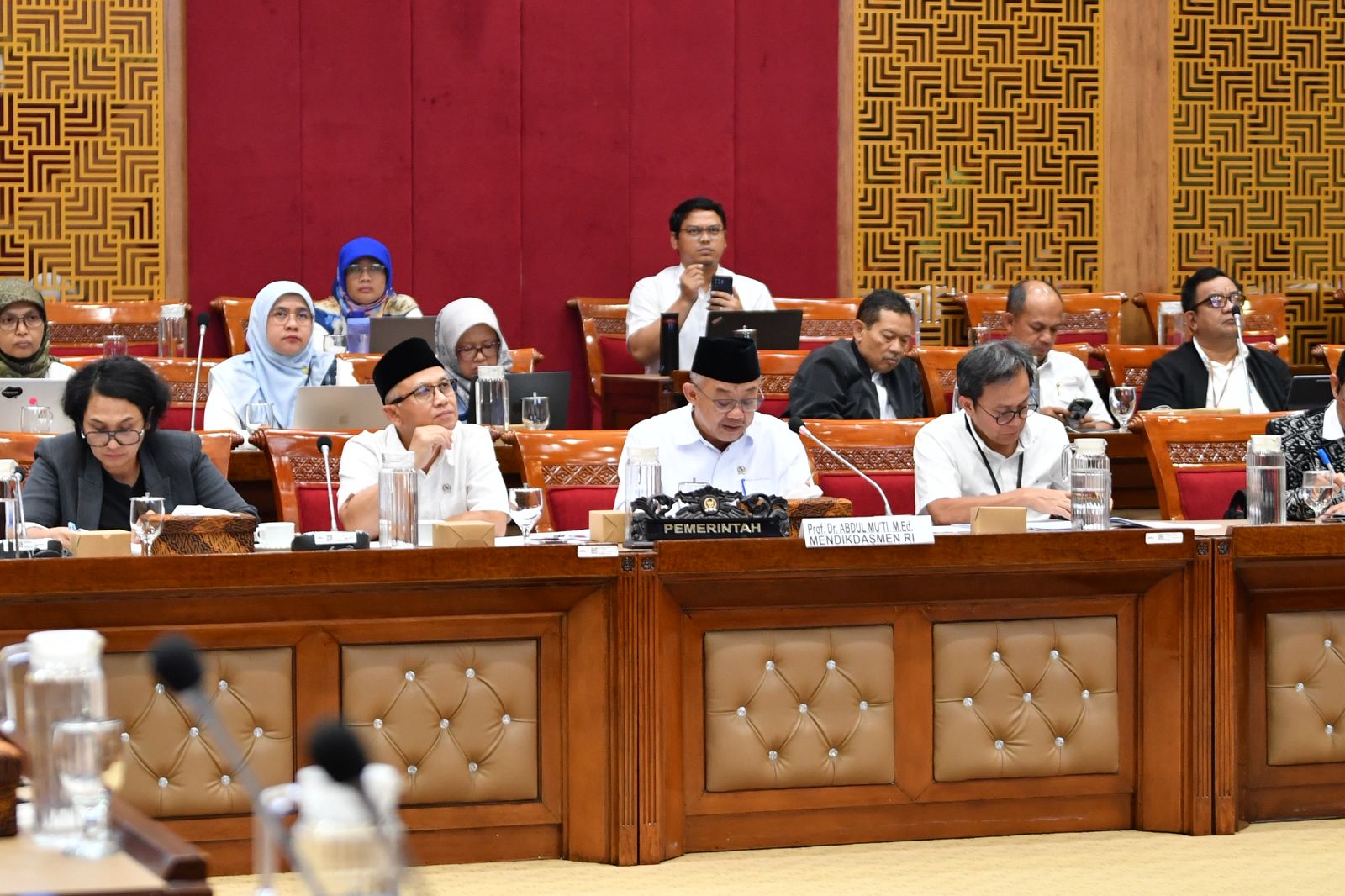 2.798 Sekolah Rusak! Kemendikdasmen Kerahkan Kelas Darurat dan UAS Fleksibel di Sumut, Sumbar dan Aceh