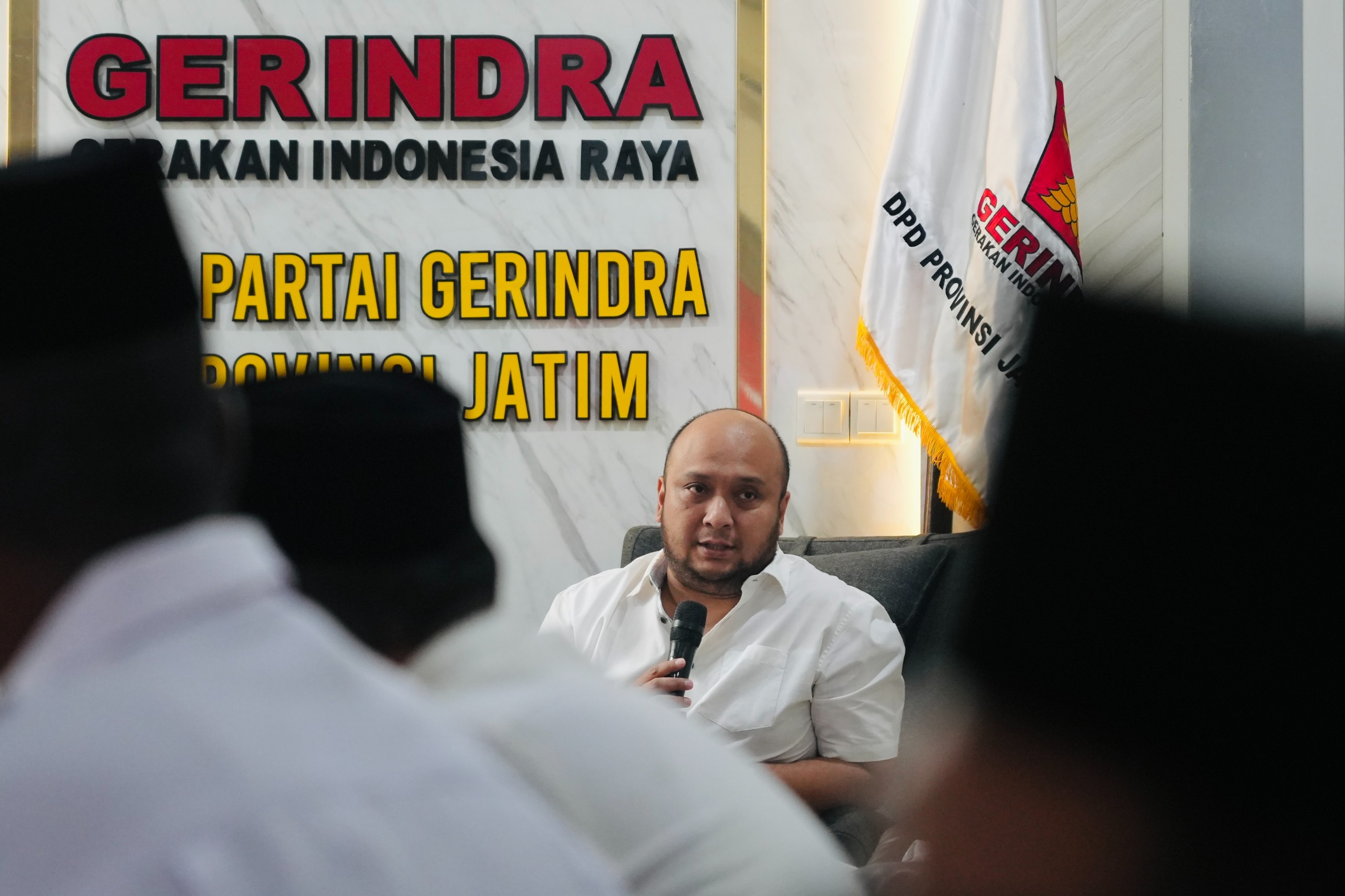 Gerindra Jatim Beri Bantuan Rp805 Juta pada Korban Bencana di Sumatera dan Aceh