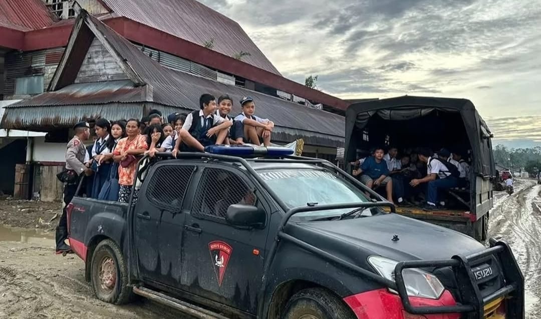 BNPB Targetkan Sekolah di Aceh, Sumut, dan Sumbar Aktif Kembali Pekan Kedua Januari 2026