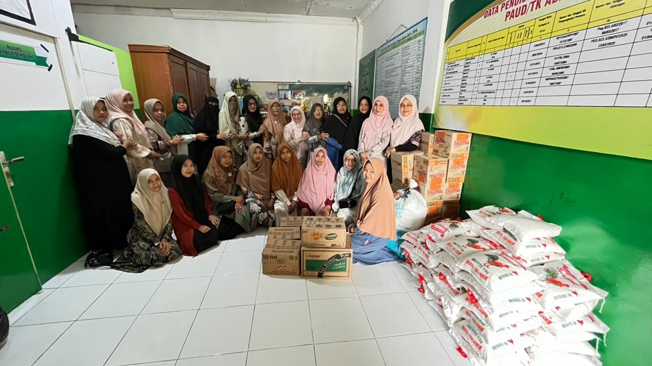 Aisyiyah Aceh Salurkan Bantuan untuk Korban Banjir di Bireuen