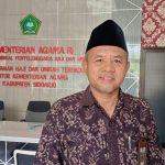 Plt Kasi Penyelenggaraan Haji dan Umroh Kemenag Sidoarjo, Haji Imam Mukozali. (Foto: Dok. Kholid/ IST)