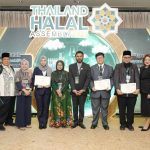 Prof Dr Ir Muhammad Nadratuzzaman Hosen MS MEc PhD (kemeja putih, dua dari kiri) saat menghadiri THA 2025 di Bangkok, Thailand. (Foto: Vritta/ IST)