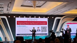 Dr. Winai Dahlan Paparkan Bagaimana Mengembangan Sains Halal dan Tantanganannya