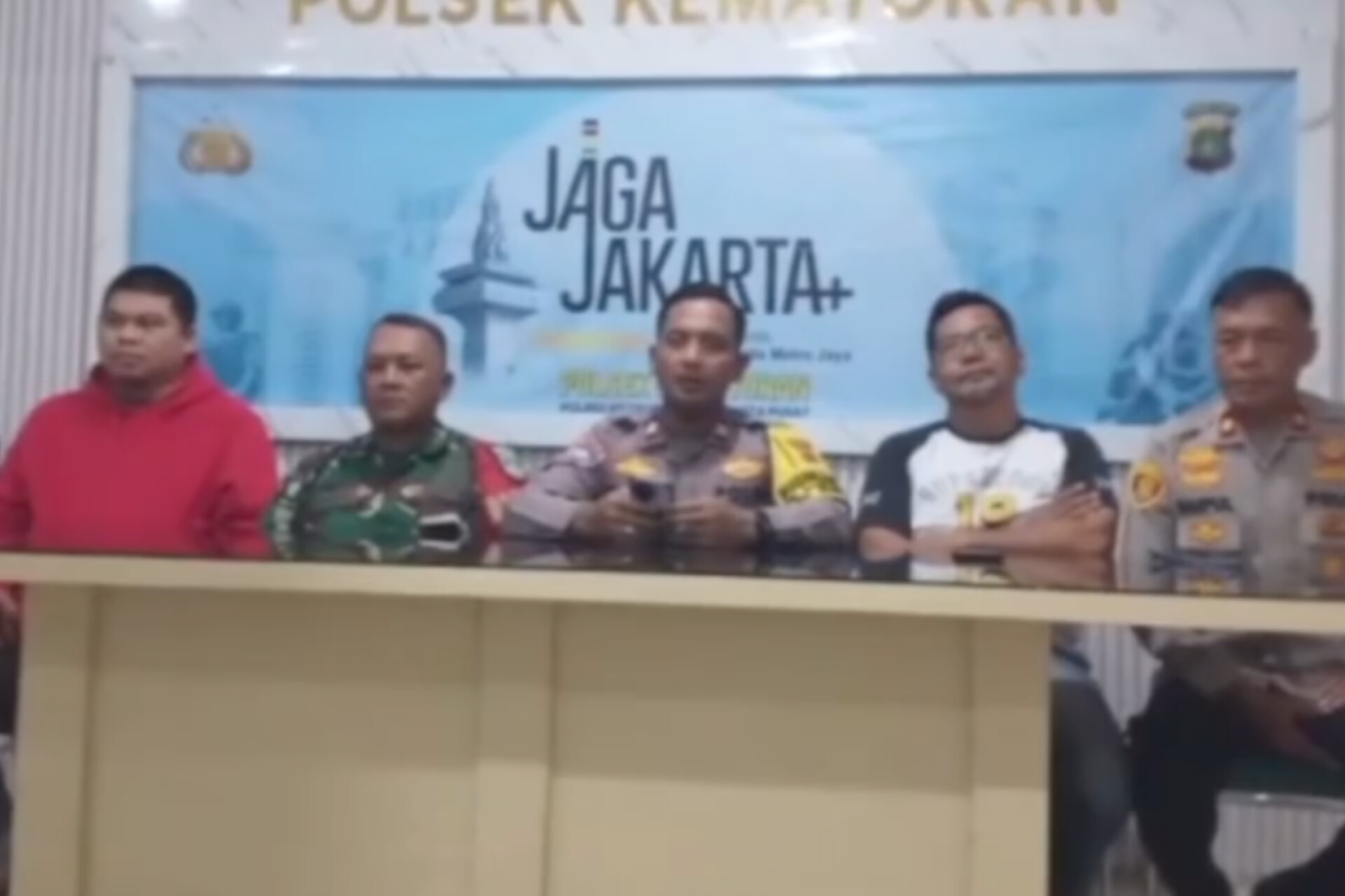 Arogansi Aparat ke Kakek Penjual Es Gabus Berujung Klarifikasi