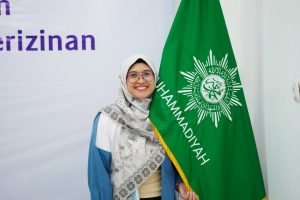 Lya Fahmi, Psikolog Klinis yang Tulisannya Selalu Kritis