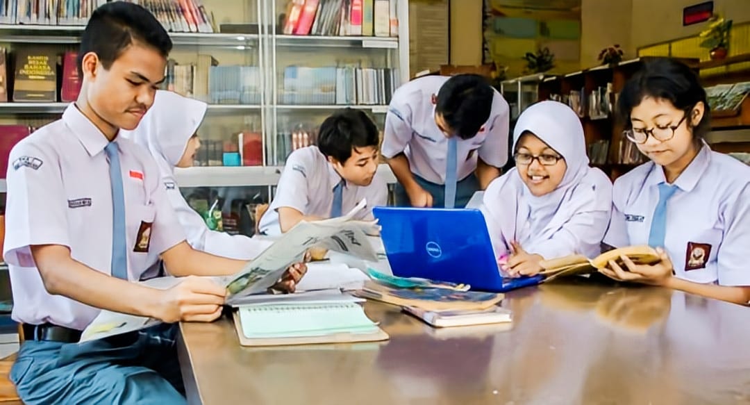 Bisa Jadi Pilot Project Nasional: DKI Jakarta Batasi Gawai di Sekolah, Mayoritas Siswa Mengaku Lebih Fokus Belajar