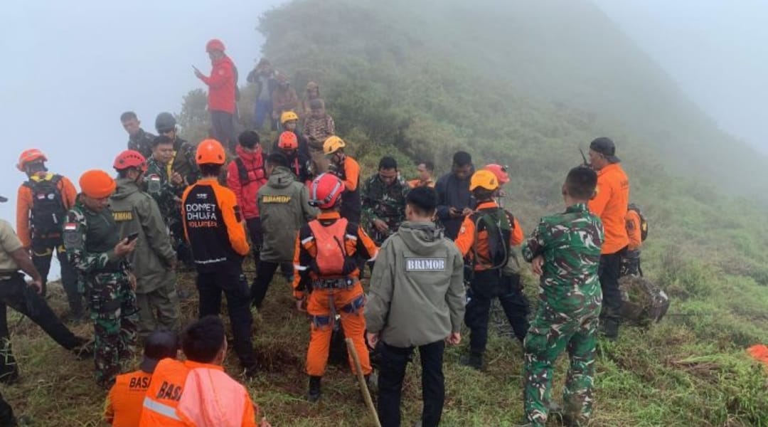 Desak Kemenhub Investigasi Awal, DPR RI Peringatkan Maskapai Jangan Paksakan Terbang Saat Cuaca Ekstrem