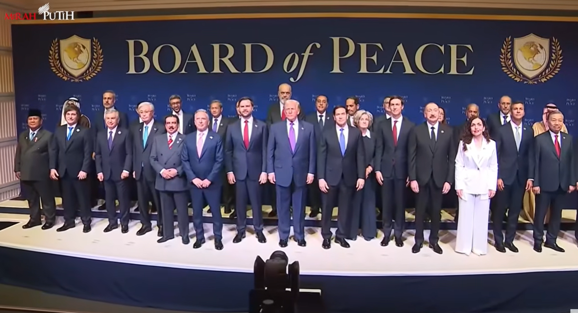 Trump Puji Ketangguhan Prabowo di Forum Perdamaian Dunia