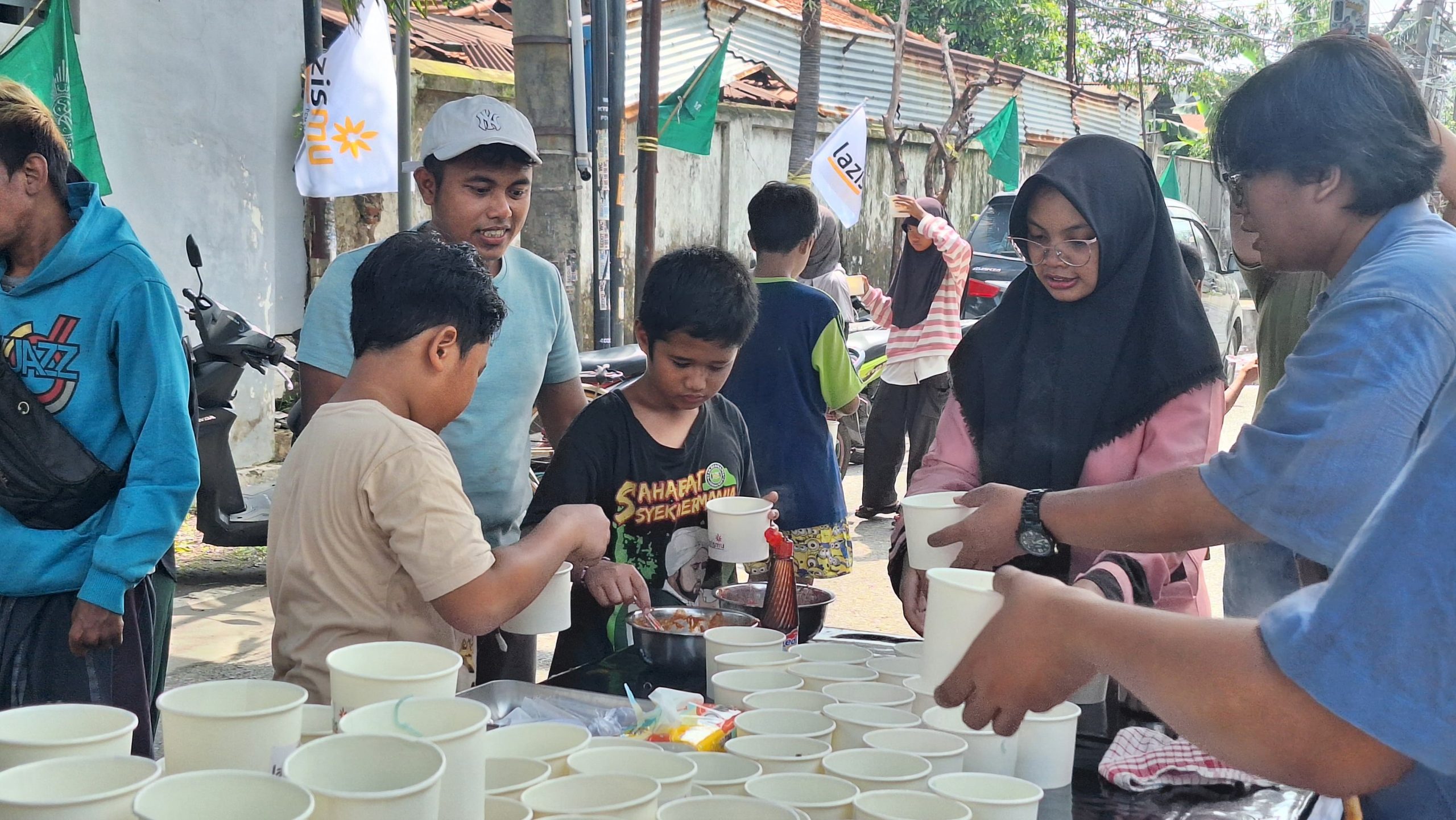 Ribuan Warga Padati Bakso Gratis, Lazismu Sepanjang Teguhkan Dakwah Bil Hal