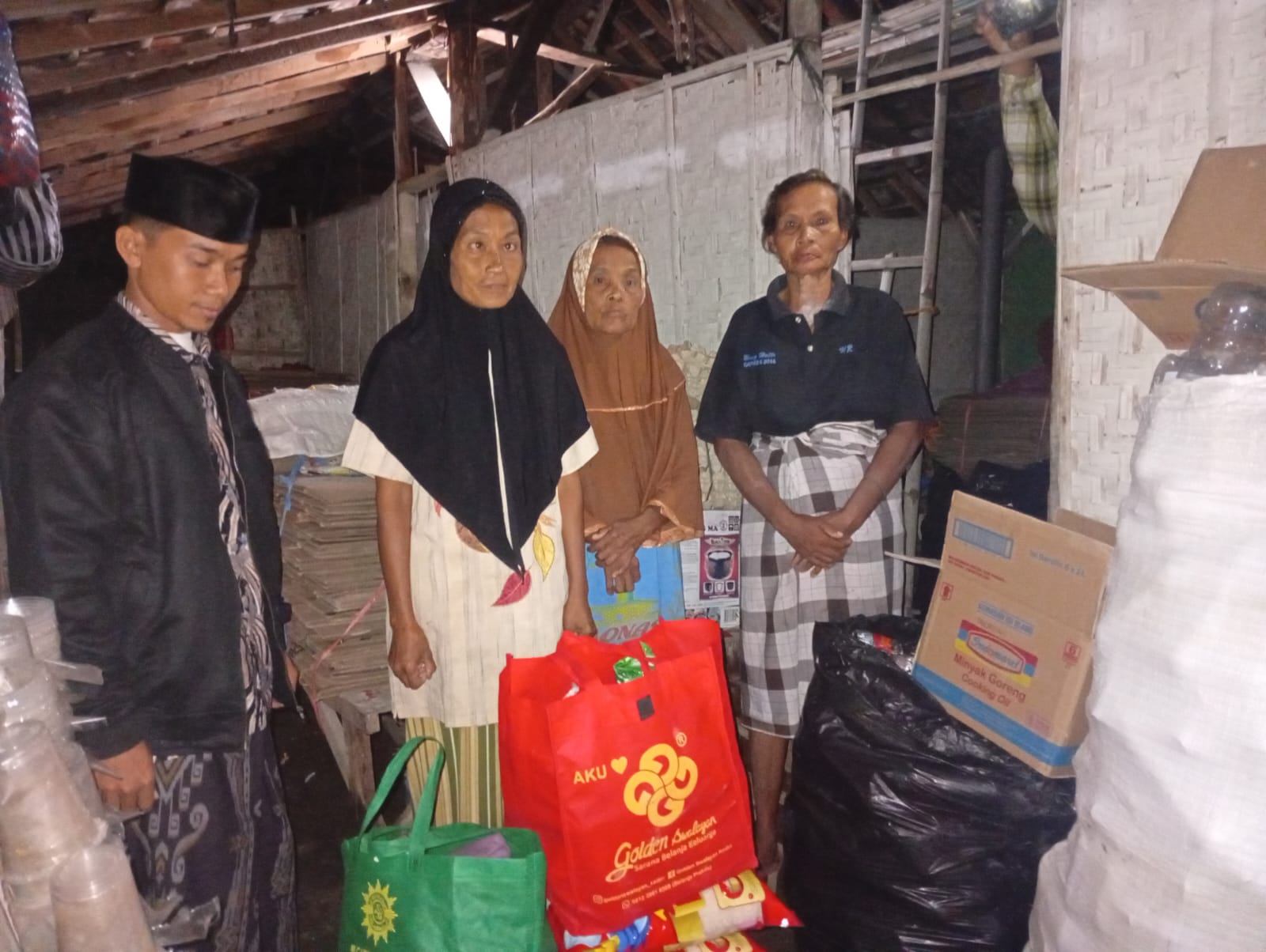 Muhammadiyah Tak Tinggal Diam: Nenek Viral di Sampang Akhirnya Dapat Perhatian