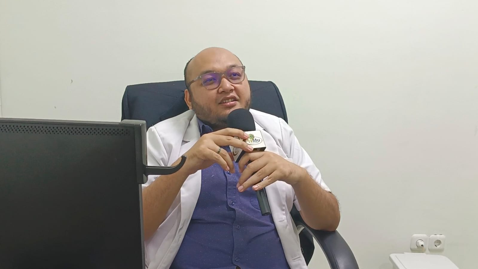 Bagaimana Lansia Menyesuaikan Pola Makan dengan Kondisi Kesehatan saat Puasa Ramadan?