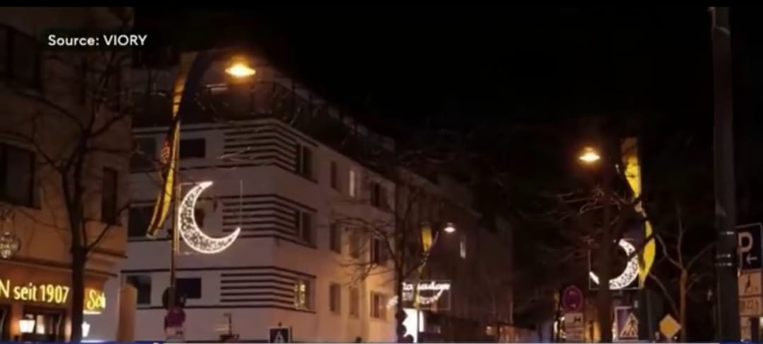 Ramadan di Jerman: Cologne Nyalakan Bulan Sabit Raksasa, Simbol Kuat Inklusivitas Eropa