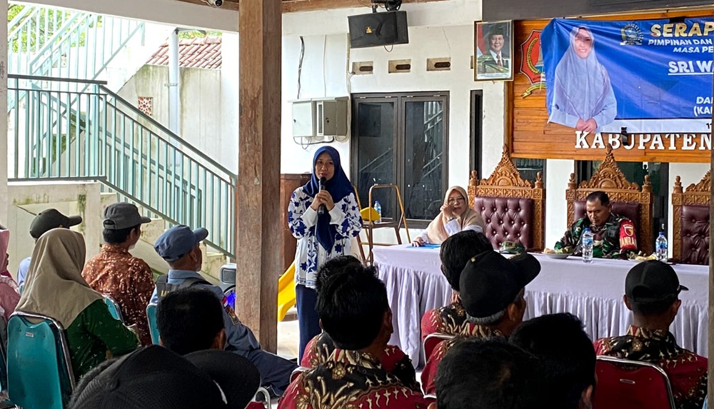 Reses Sri Wahyuni di Bojonegoro: Warga Wadul Infrastruktur, Bantuan Petani, hingga Gedung PAUD dan Insentif Pendidik