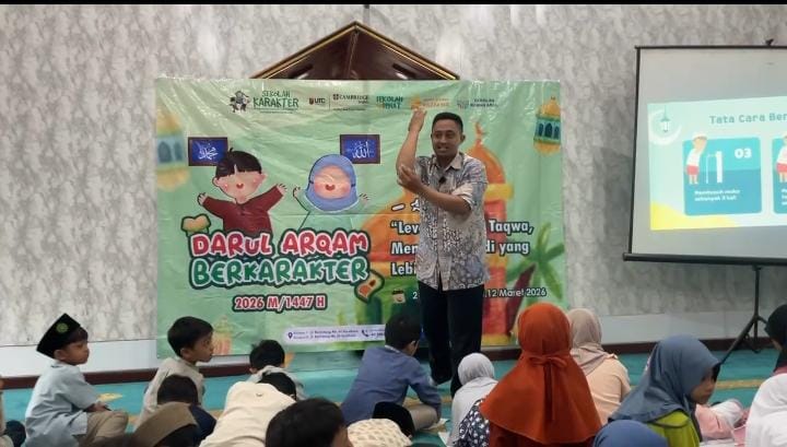 Pentingnya Pemahaman Thaharah Sejak Dini, SD Muhammadiyah 24 Surabaya Ajarkan Praktik Wudhu