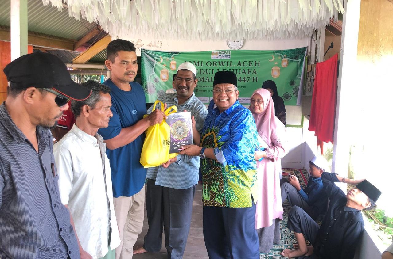 ICMI Aceh Salurkan Ratusan Paket Bantuan Program Peduli Duafa Ramadan di Pidie Jaya