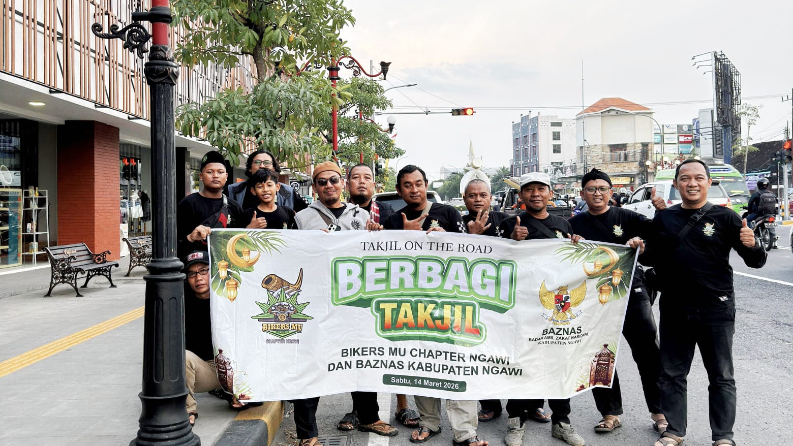 BikersMu Ngawi Tebar Kebaikan di Ramadan: Dari Bagi Takjil hingga Donor Darah