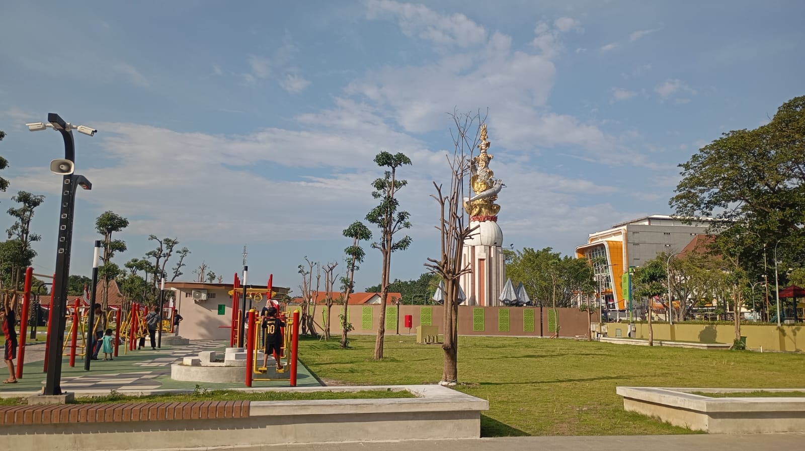 Libur Lebaran, DLHK Sidoarjo Pastikan Kebersihan Kota Tetap Terjaga