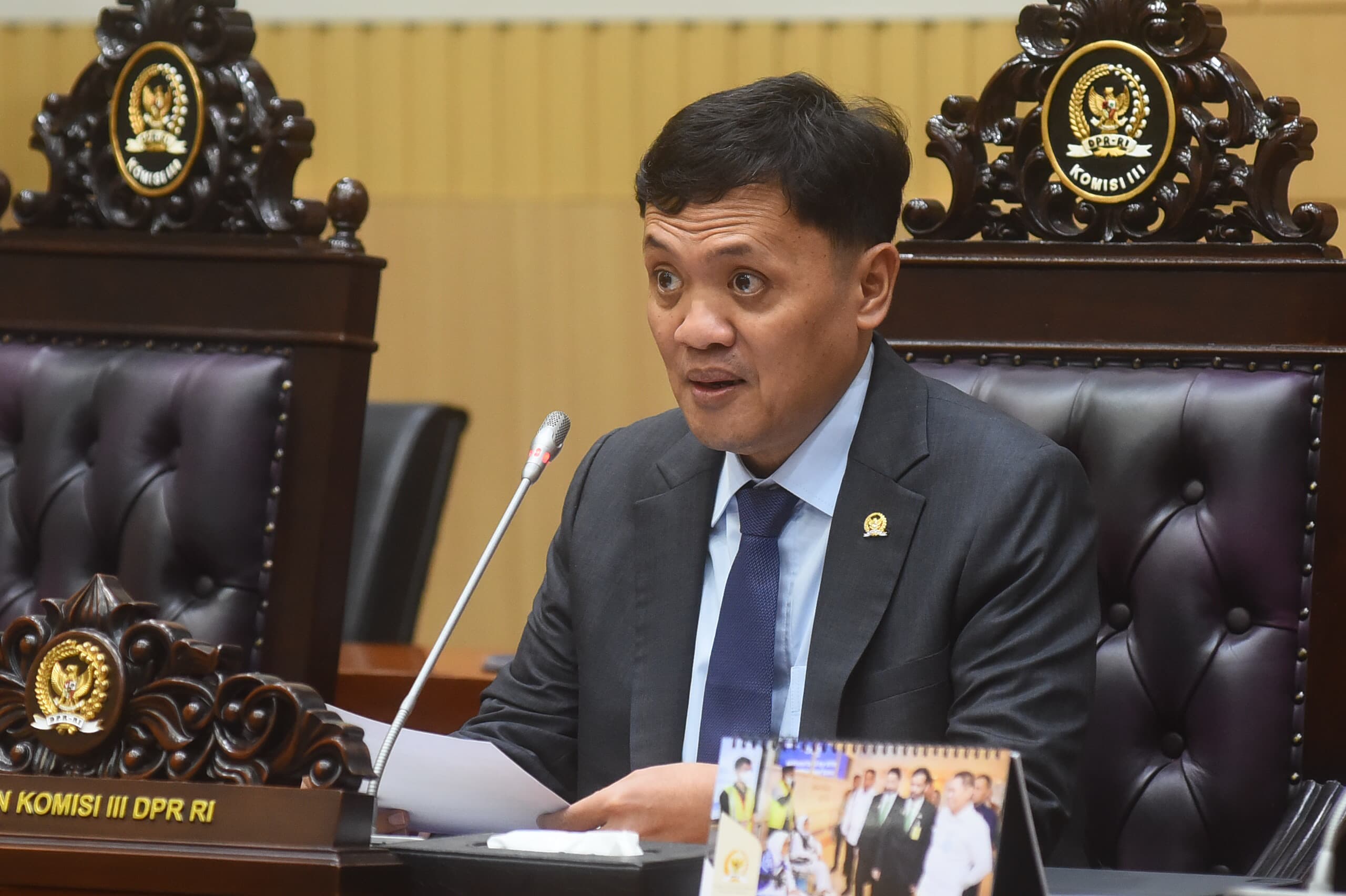 Desak Usut Tuntas Kasus Penyiraman Air Keras terhadap Aktivis KontraS, Komisi III DPR Minta Negara Tanggung Biaya Pengobatan